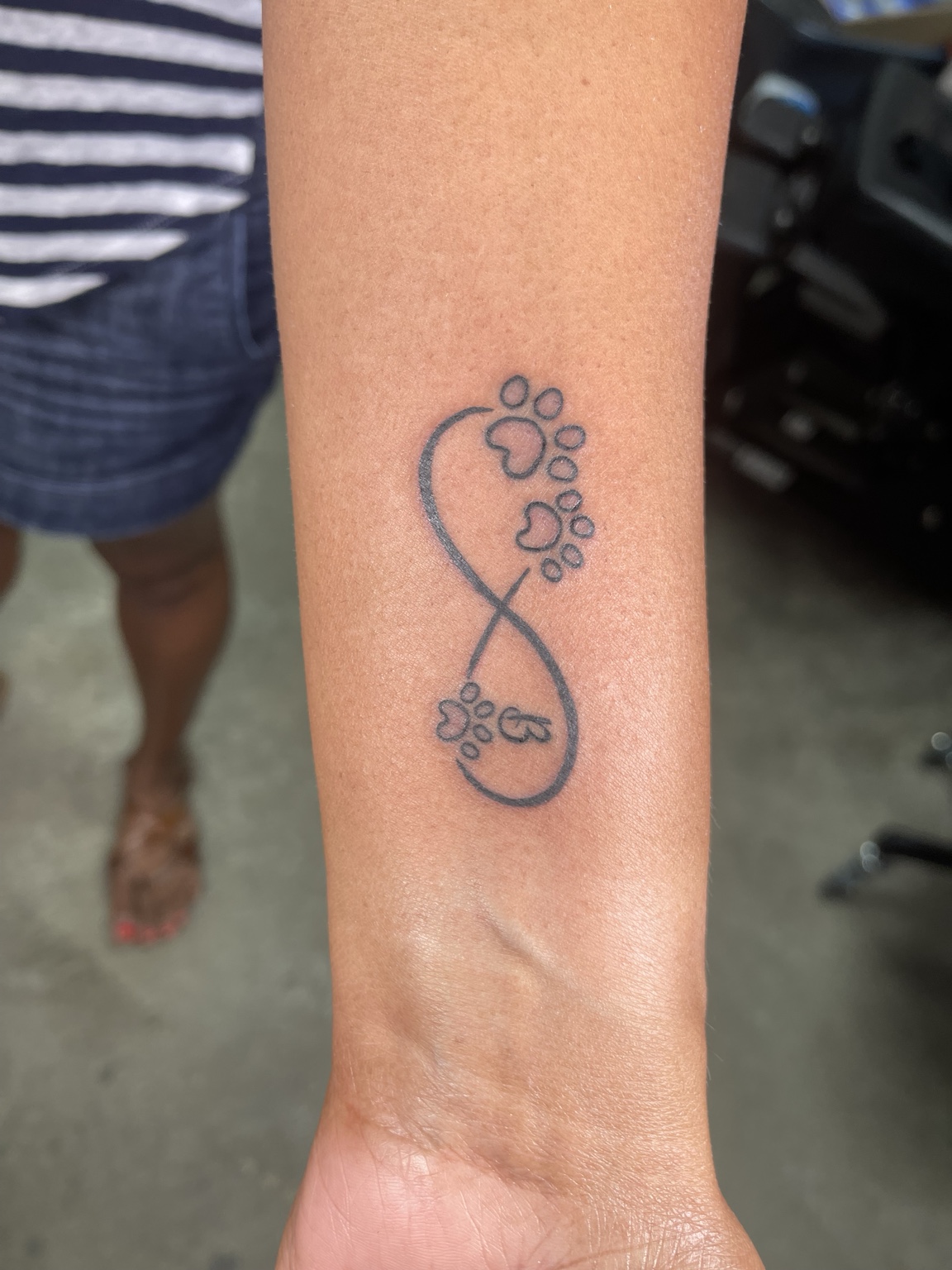 2020 infinity and paw tattoo