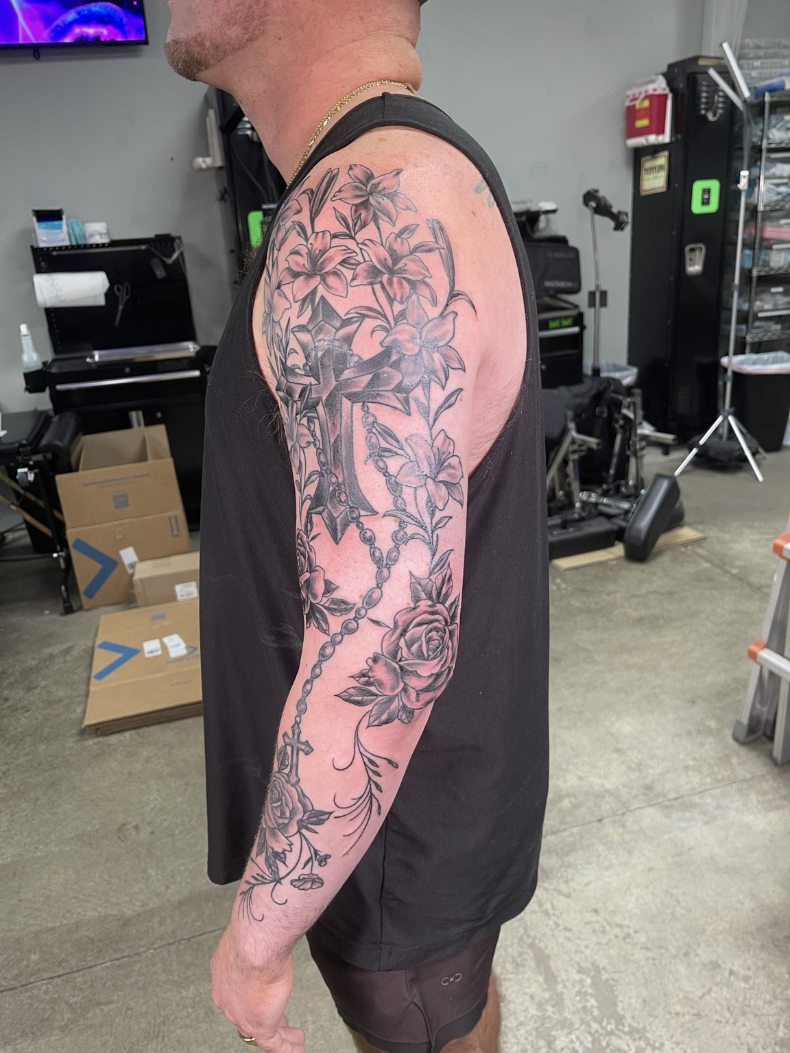 Black and grey full sleeve alternate view